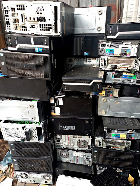 BARANG BEKAS ELEKTRONIK Menerima Segala Macam Barang Bekas Resto, Caffe, Hotel, Sekolah, Mall, Rumah Sakit Dan Perumahan, Restaurant, Gudang, Pabrik, Yayasan, Warnet Di Wilayah Jabodetabek dan Sekitarnya.